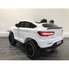 Voiture Mercedes GLC63S